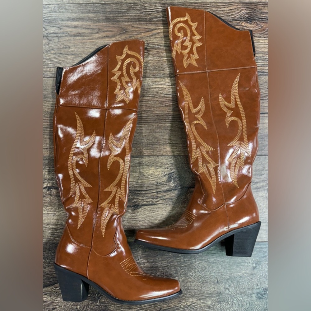 NWOB Knee High Cowgirl Boots